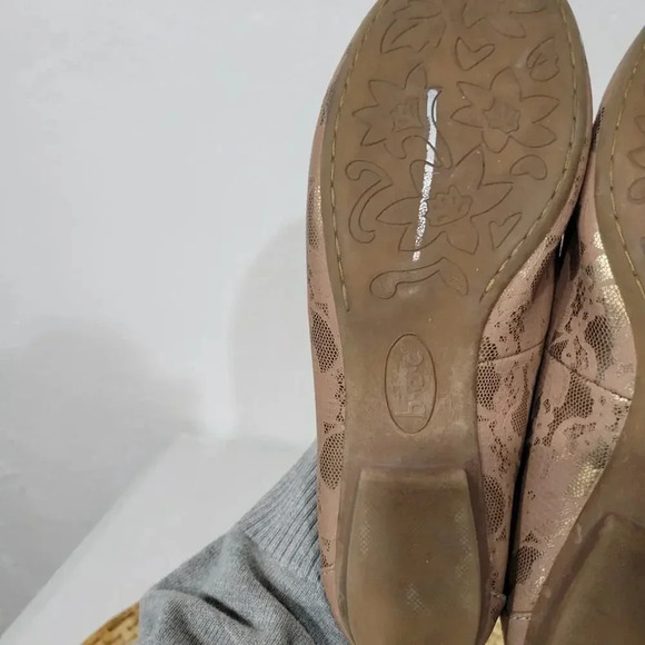 Boc Born Batik Rose Gold Floral Lace Ballet Flats Size 8 - Picture 7 of 7